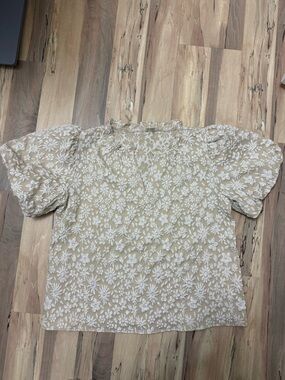 Women’s Blouse